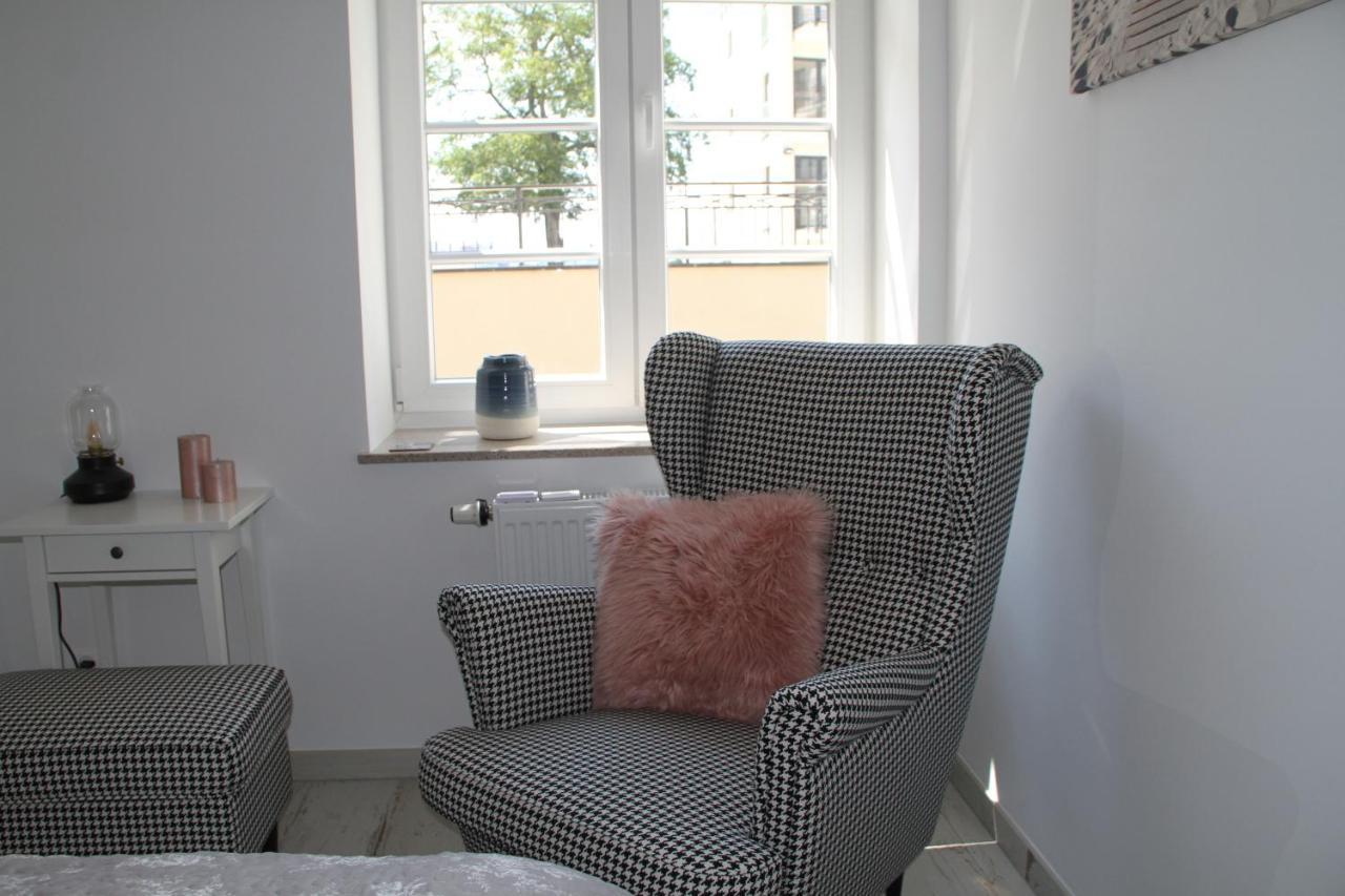 슈비노우이스쳬 Apartament "Pod Dwiema Sowami" 아파트 외부 사진